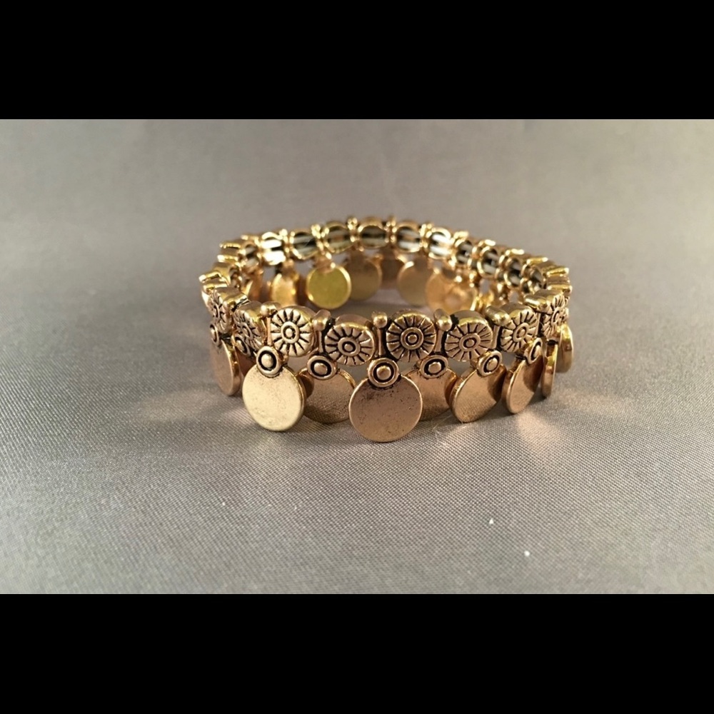 PlunderDesign gold stretch bracelet
